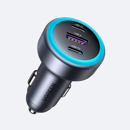 Cargador Ugreen p/ auto 30W  (2 puertos USB-C + 1 USB-A)